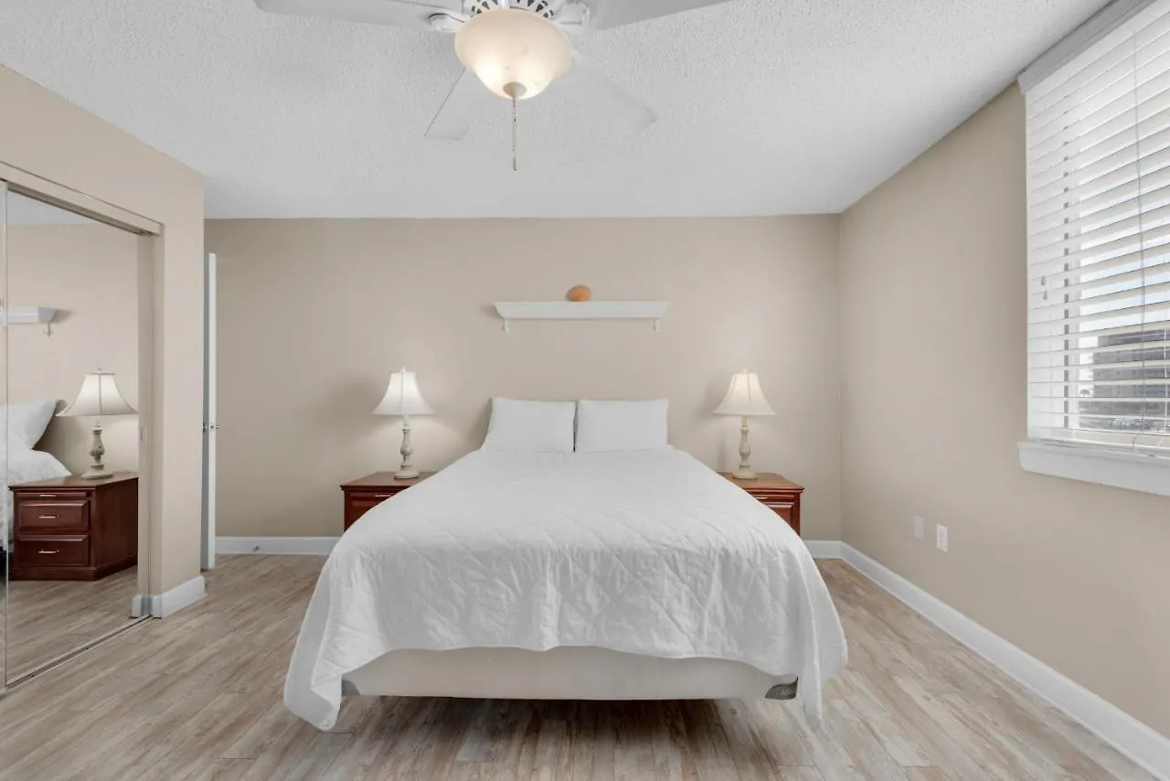 Dolphin Point #406C Apartment Destin